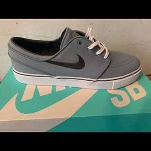 Nike SB Janoski Canvas